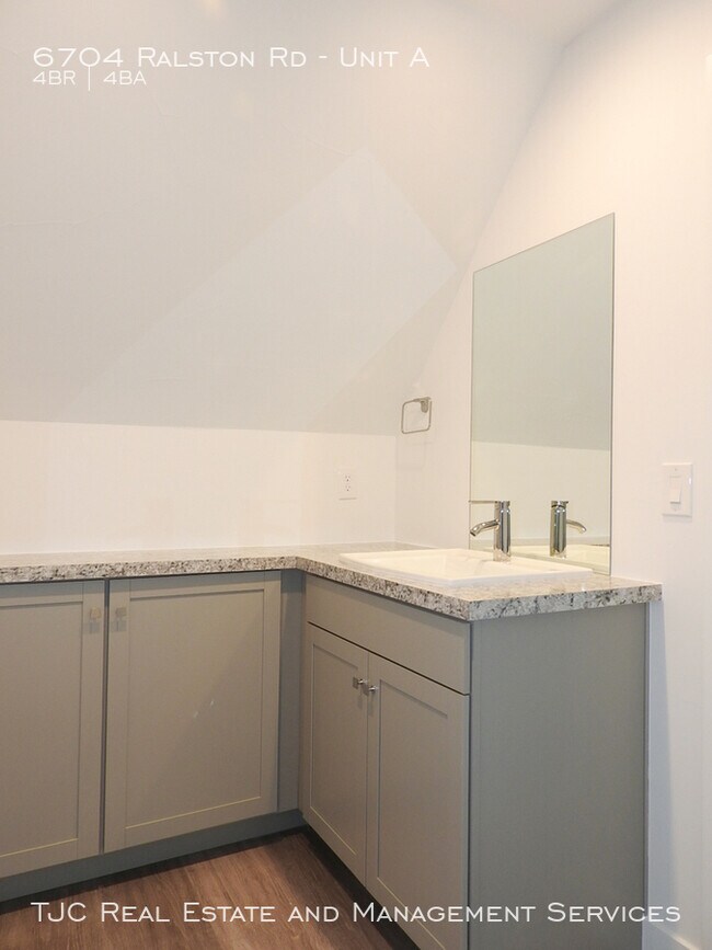 Building Photo - Arvada Home for Rent!