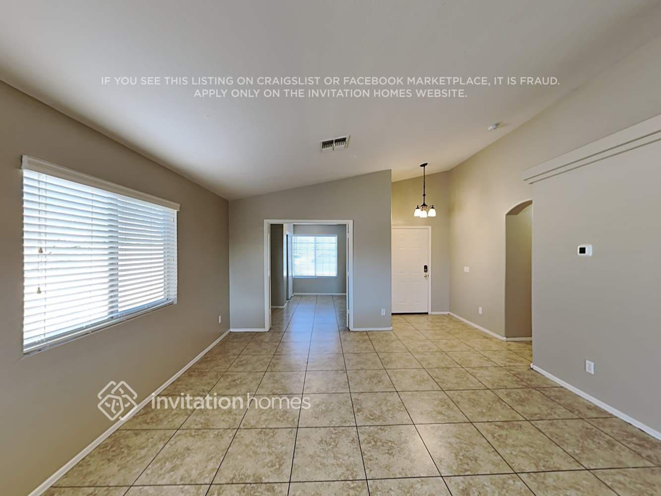 Building Photo - 3433 W La Salle St