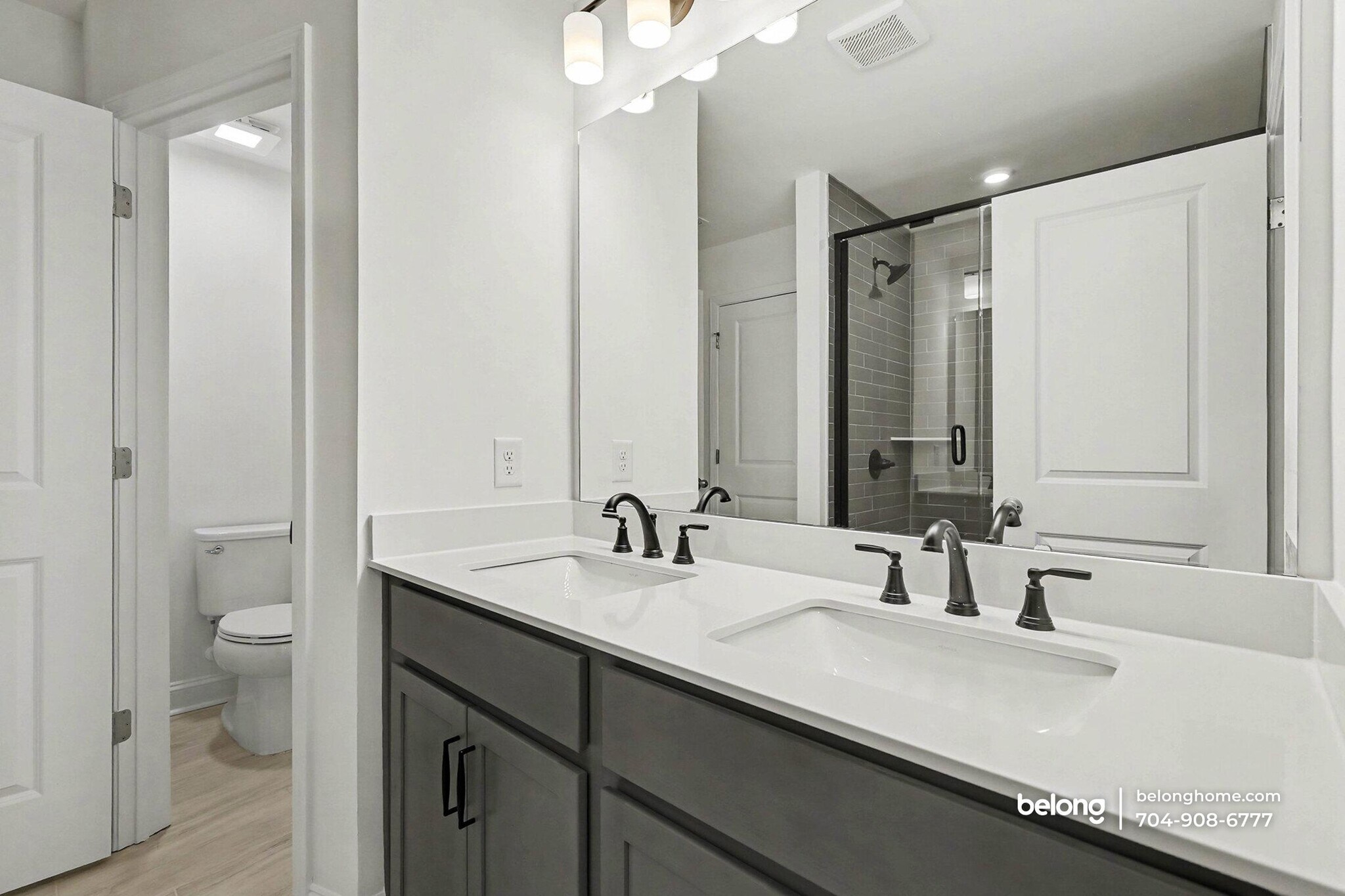 Building Photo - 2911 Herringbone Rd