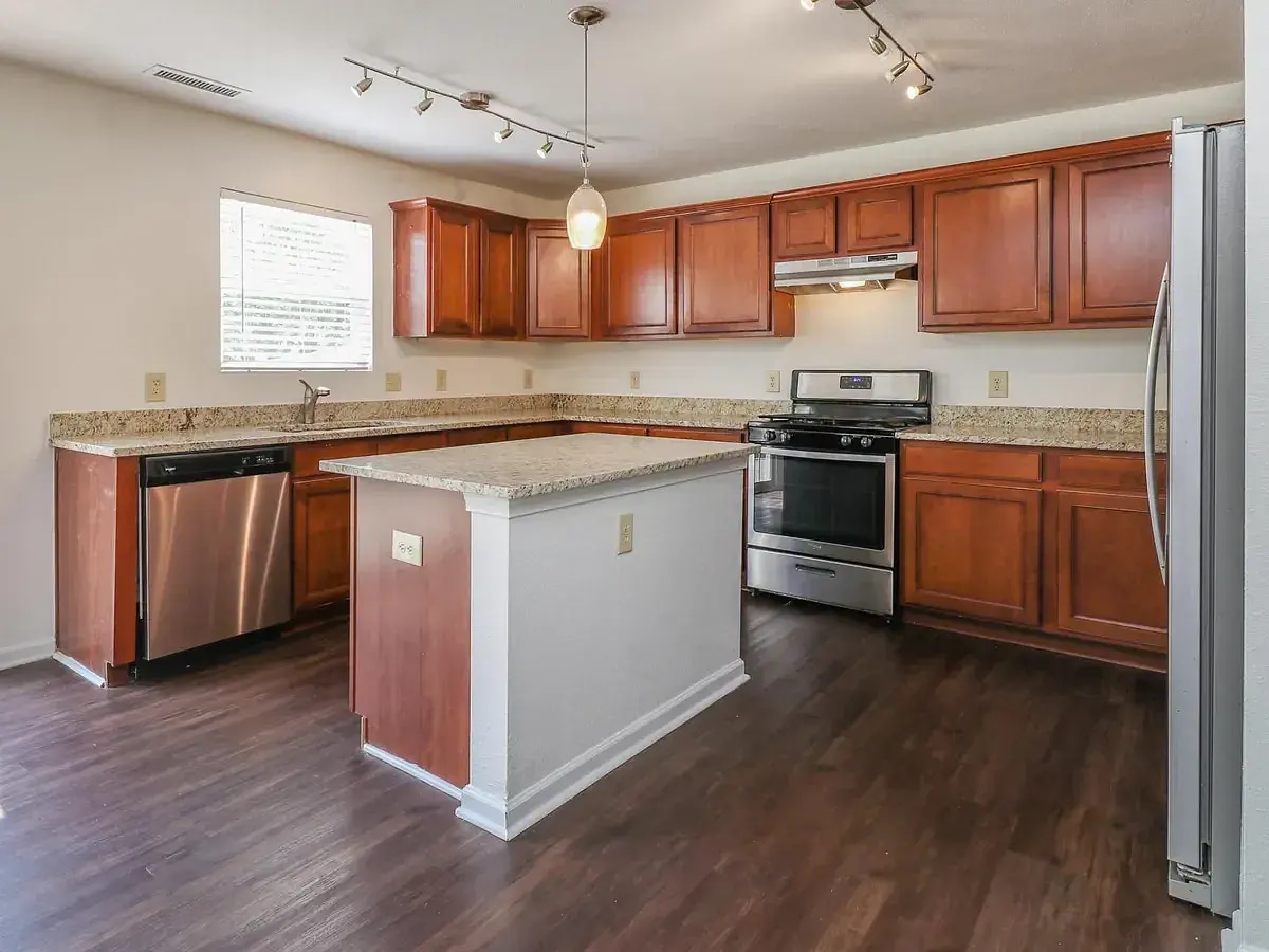 Building Photo - 3609 McDuff Ct