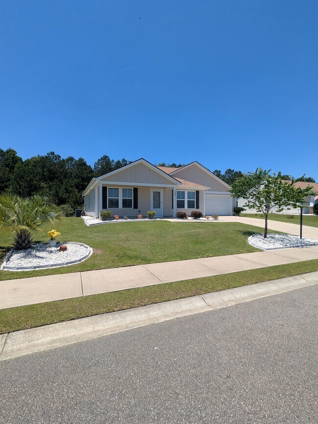 Building Photo - 1328 Valor Rd