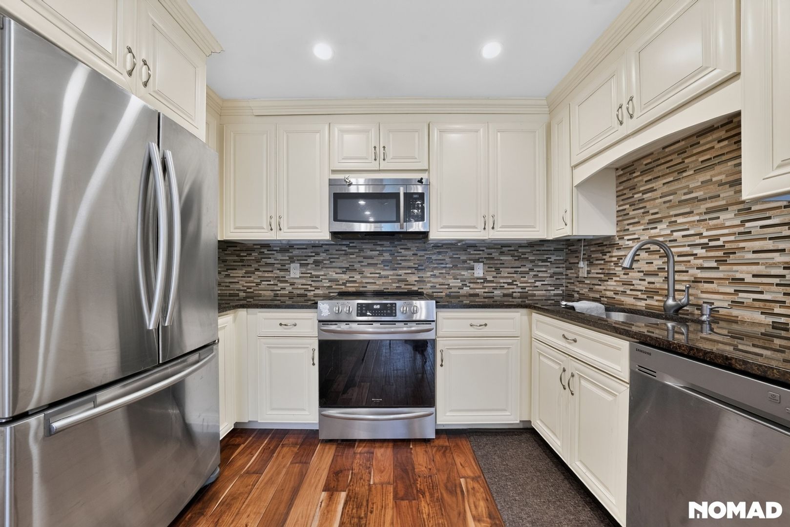 Building Photo - 5 Loudon Dr