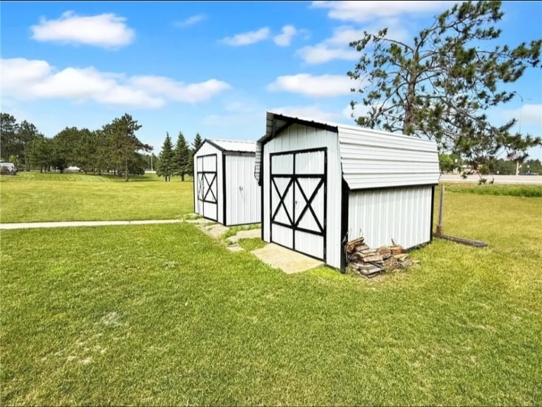 Storage shed - 1012 Patricia Ln NW
