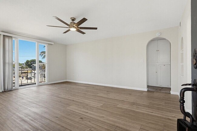 Building Photo - 344-46 G Avenue, D