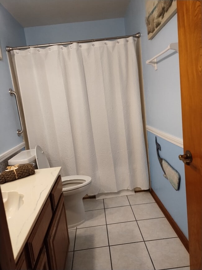 Building Photo - 4315 Genoa Rd