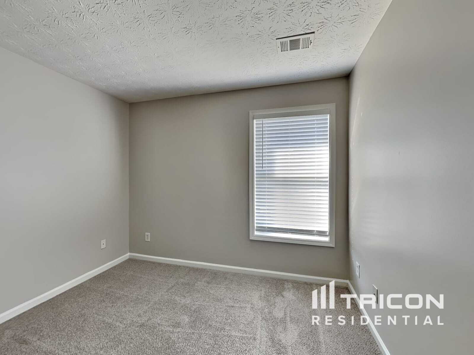 Building Photo - 2350 Dalton Park