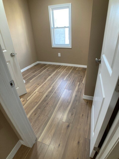 Building Photo - 4523 Parrish St