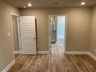 Building Photo - 10073 Willow Leaf Dr
