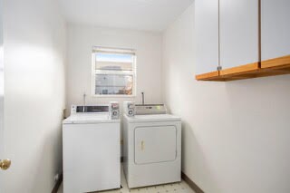 Building Photo - 607 Trinity Dr