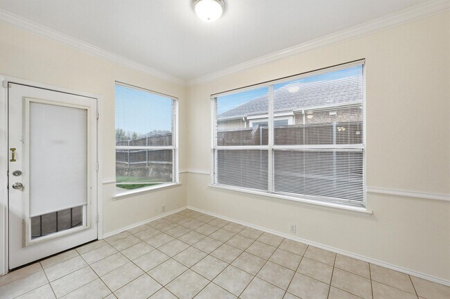 Building Photo - Beautiful home in Hurst-Euless-Bedford ISD