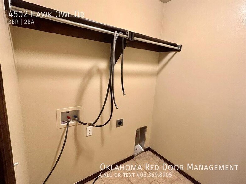 Building Photo - 4502 Hawk Owl Dr