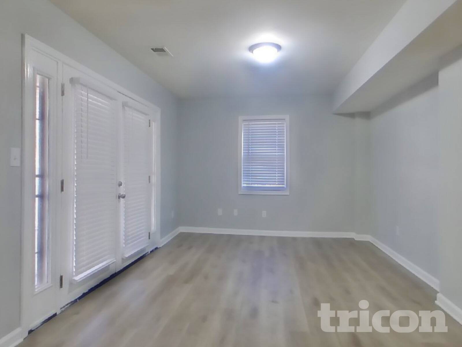 Building Photo - 1614 Thomas Rd