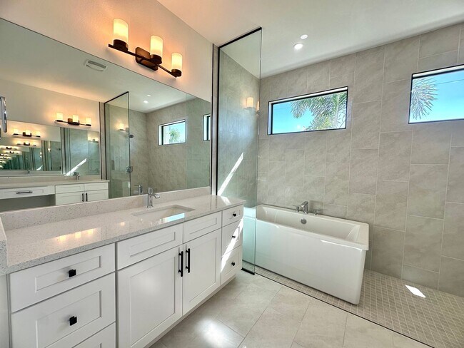 Building Photo - Brand New Construction Pool Home - 3 Beds + Den, 2 Baths, 3 Car Garage