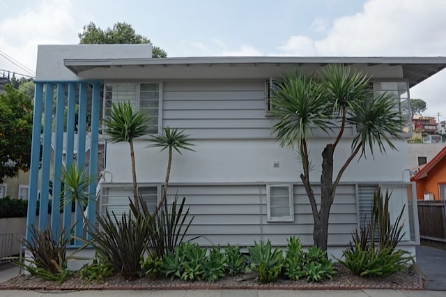 Building Photo - 2357 Griffith Park Blvd