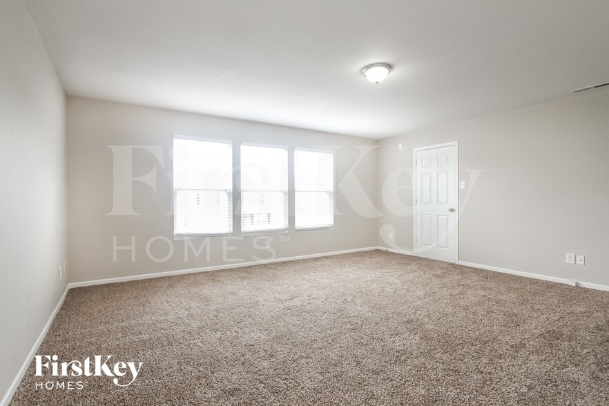 Building Photo - 8419 Burket Way