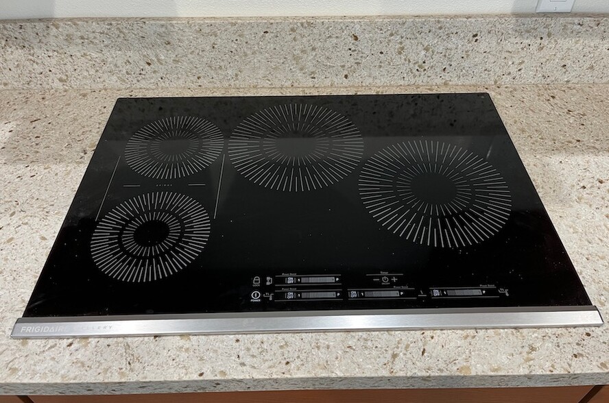 Induction cooktop stove - 30322 Live Oak Canyon Rd