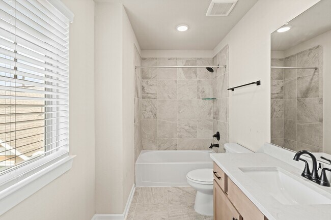 Building Photo - 23914 Sumac Blf Trl