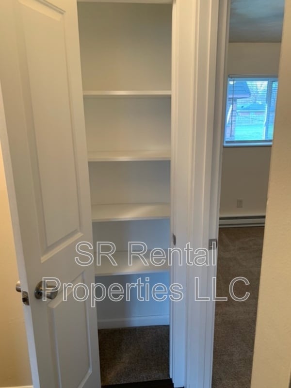 Building Photo - 223 Maxwell St