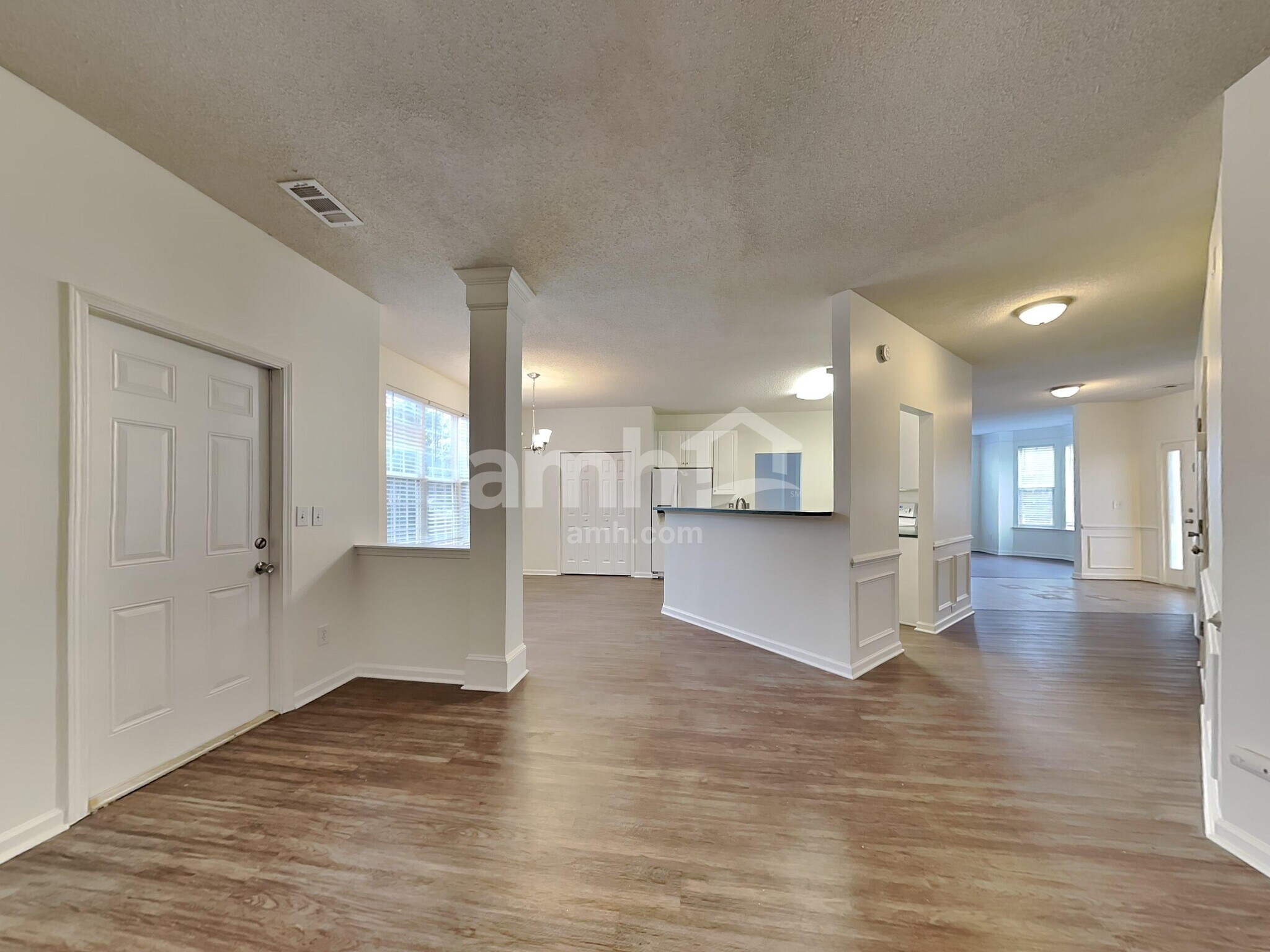 Building Photo - 145 Sandy Ln