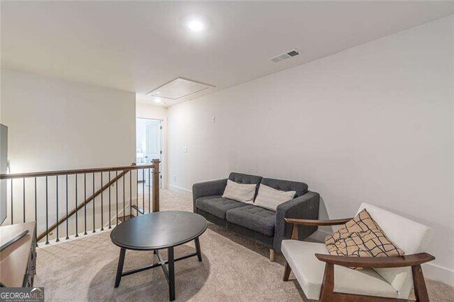 Building Photo - 5392 Brooklands Dr