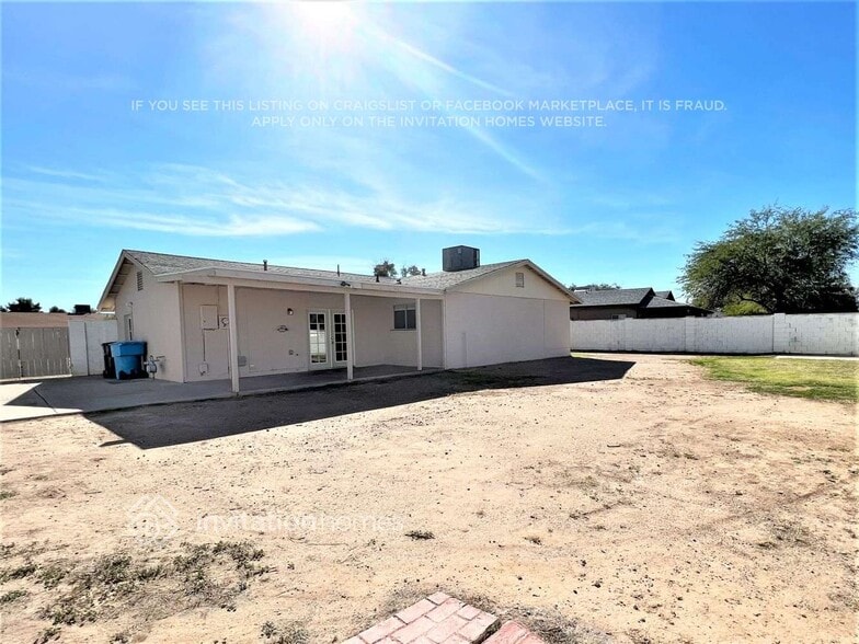 Building Photo - 17454 N 14th Ave
