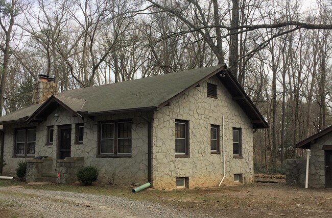 Primary Photo - 8701 Hull Street Rd