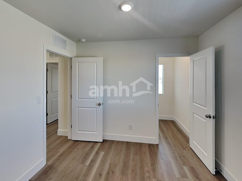 Building Photo - 7781 Roaring Fork Ct
