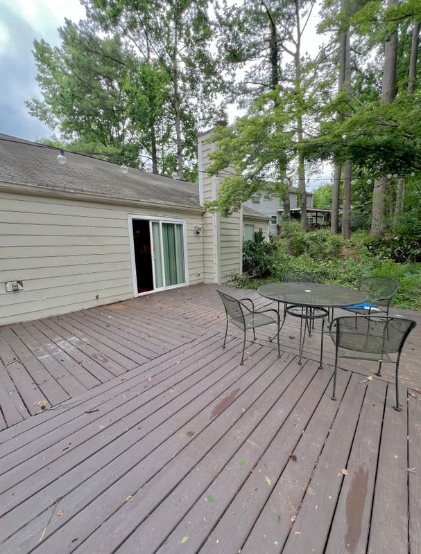 Building Photo - 1295 Taylor Oaks Dr