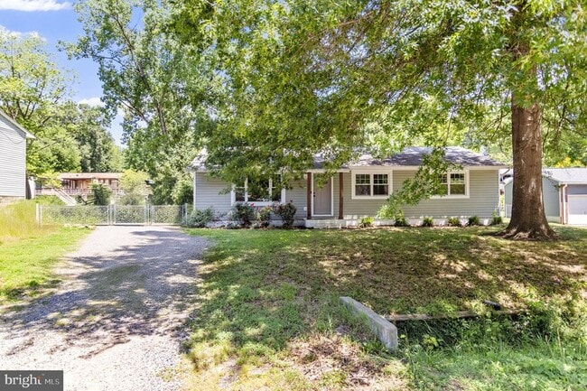 Building Photo - 11007 Meadowlark Ln