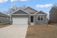 Building Photo - 124 Dakota Cir