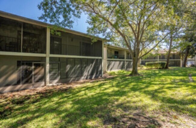 Building Photo - 37 Tarragona Ct