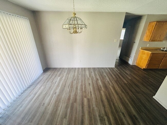 Building Photo - 4802 Pepper Mill Hollow