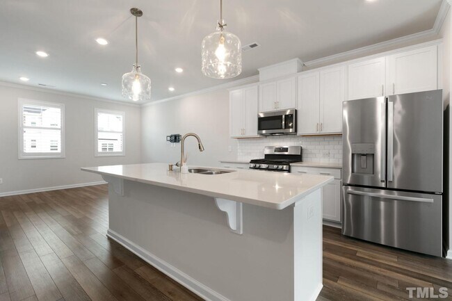 Building Photo - 4964 Southern Magnolia Dr