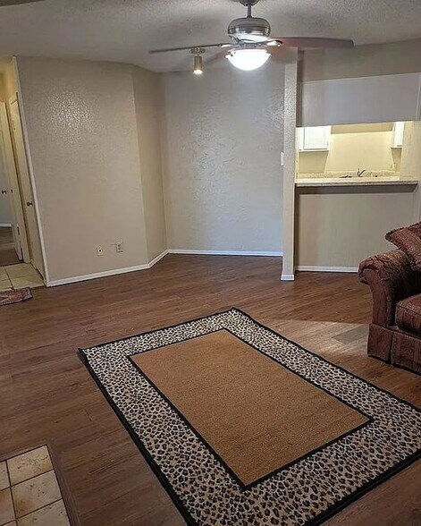 Building Photo - 1608 Pecan Chase Cir