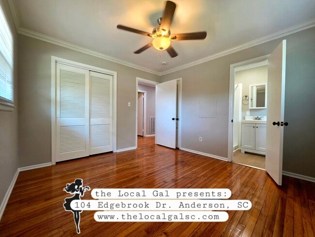 Building Photo - 104 Edgebrook Dr
