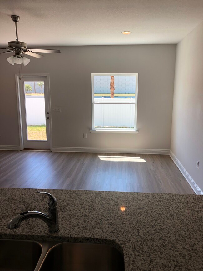 Building Photo - 7474 Shadow Lake Dr.