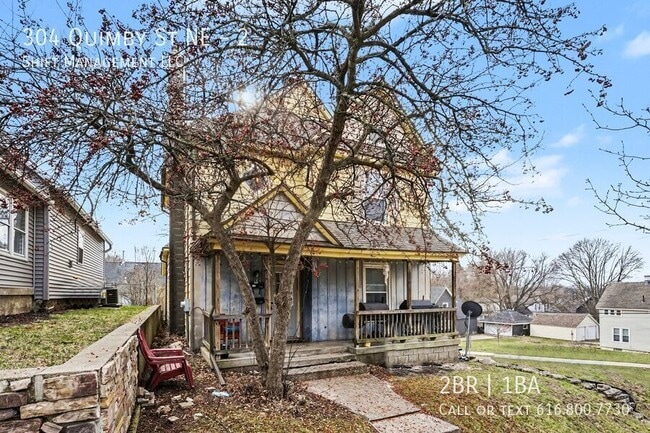 Building Photo - 304 Quimby St NE