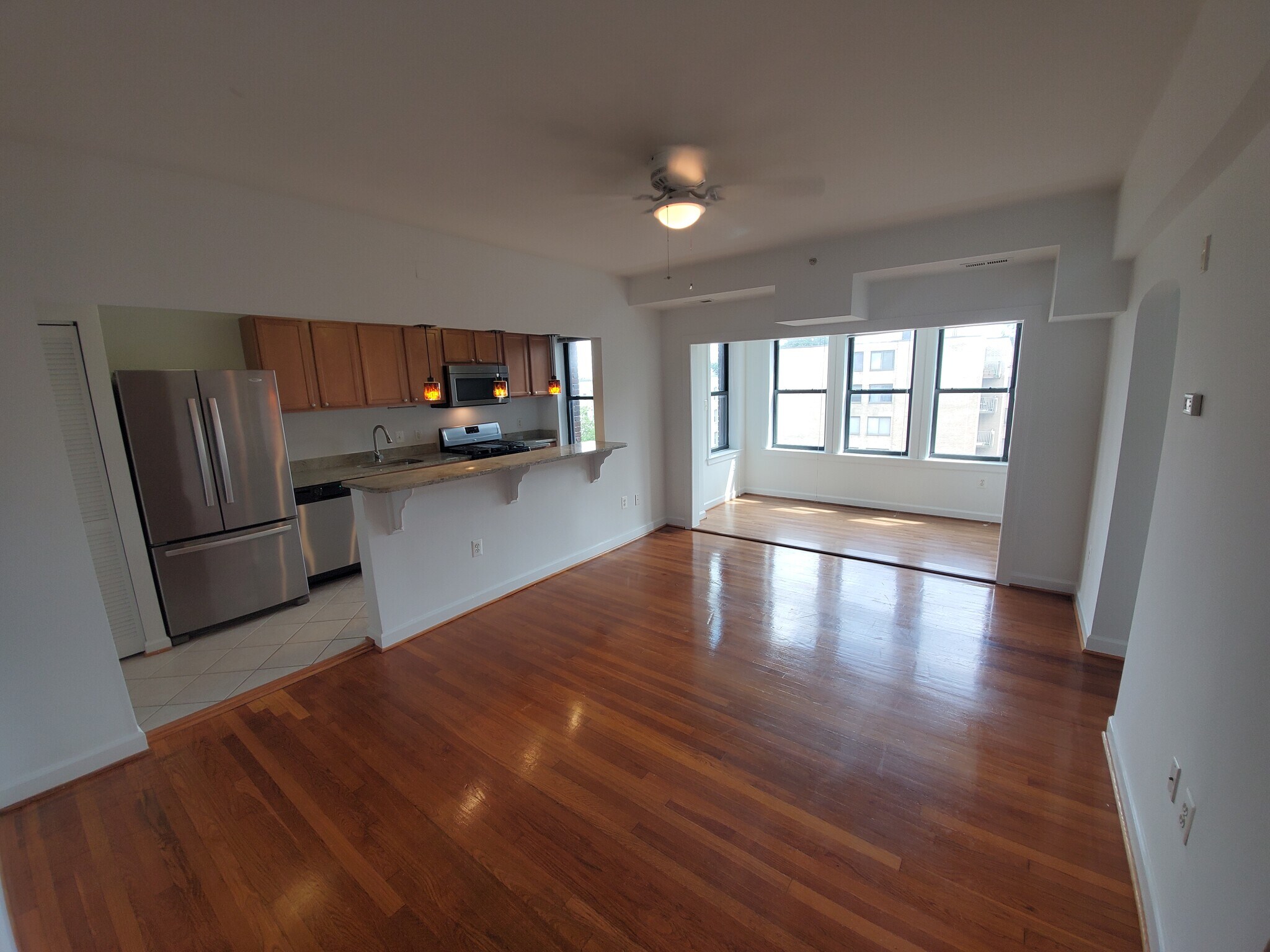 Building Photo - 3900 14th St NW