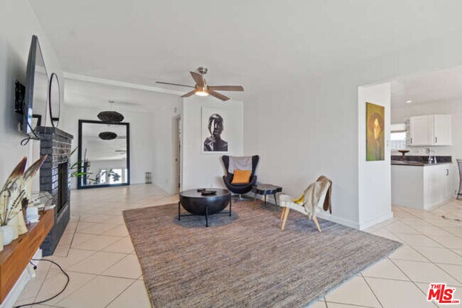 Building Photo - 317 Bay Shore Ave