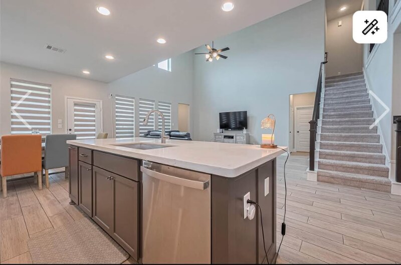 Building Photo - 10710 Lacaille Ln