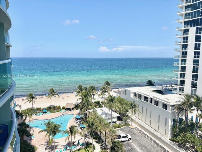 Building Photo - 3901 S Ocean Dr