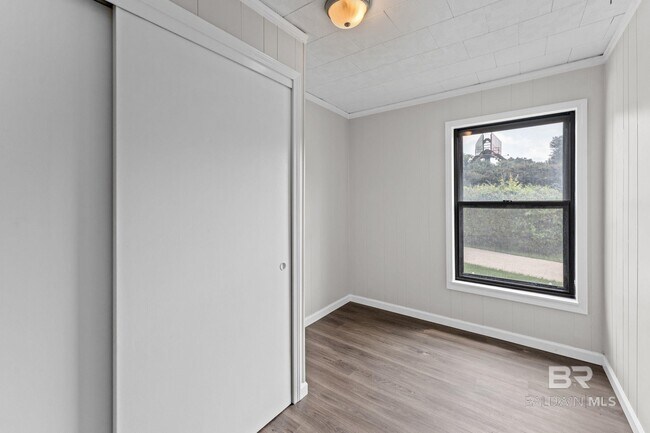 Building Photo - 321 AL-59