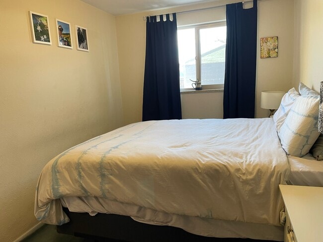 Building Photo - 2326 Lowell Blvd