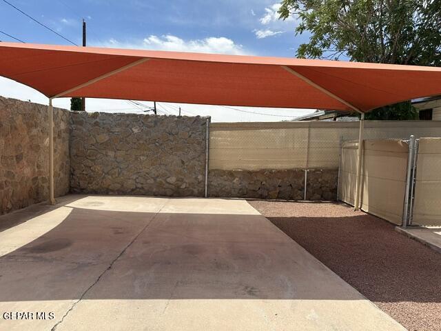 Building Photo - 4222 Pershing Dr