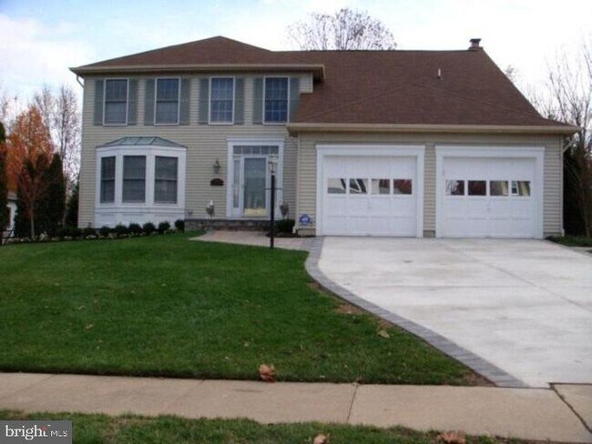 Building Photo - 12625 Thunder Chase Dr