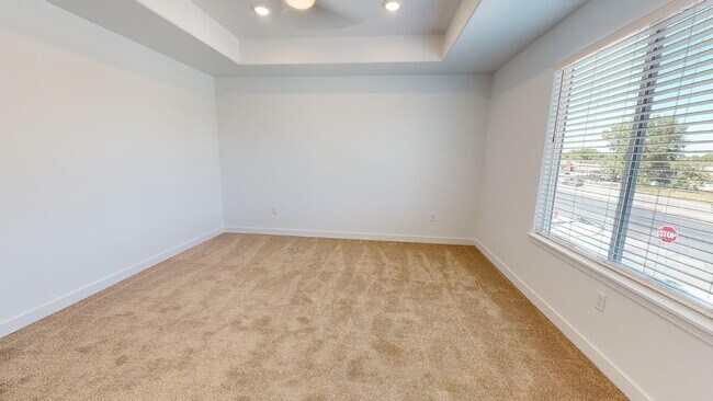 Building Photo - 3374 W Sanctuary Ct