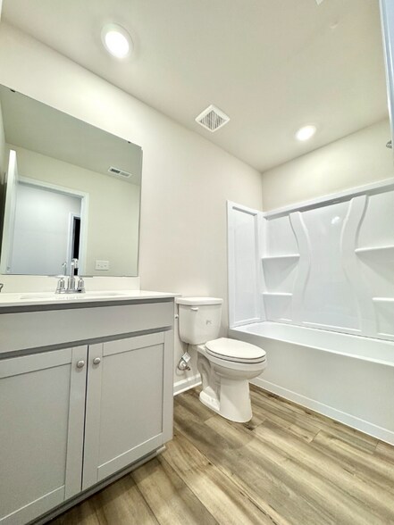 Building Photo - 1888 Pheasant Trce Cir