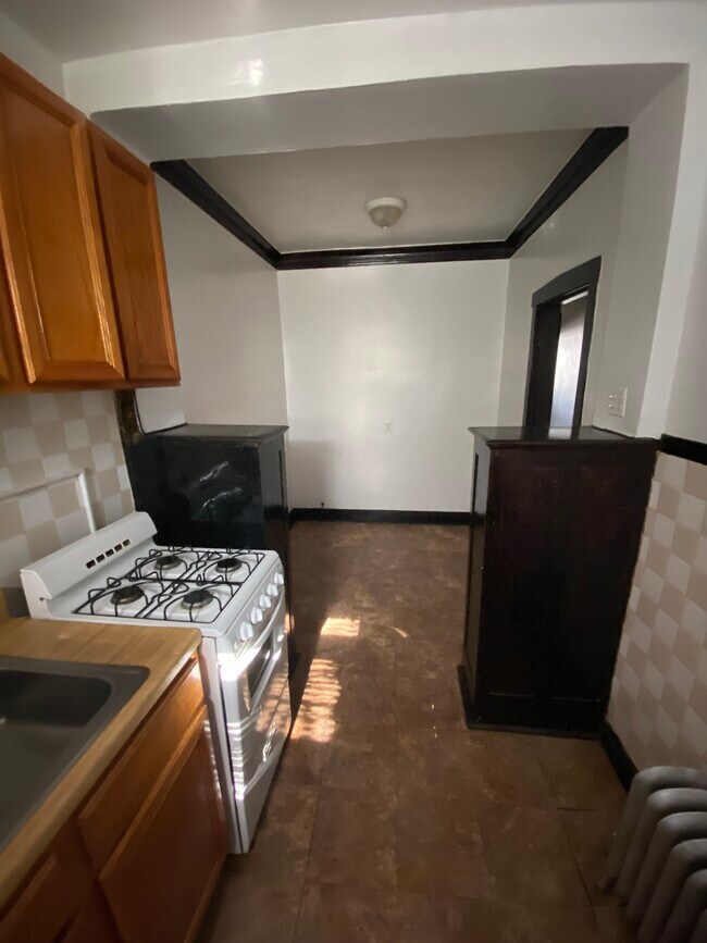 Building Photo - 4310 N Pulaski Rd