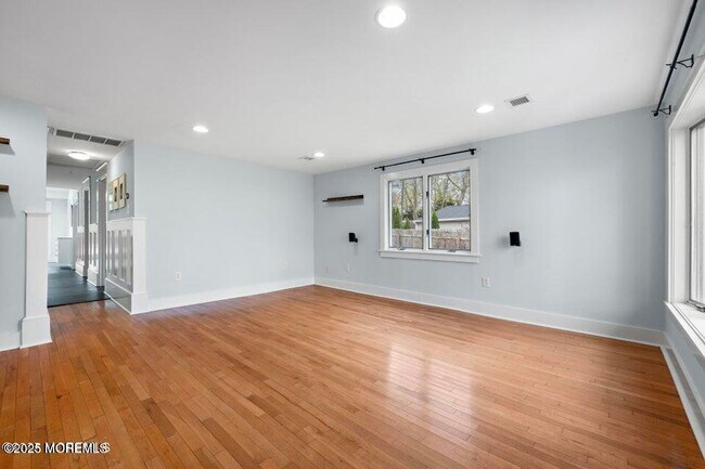 Building Photo - 108 Hamilton Ave