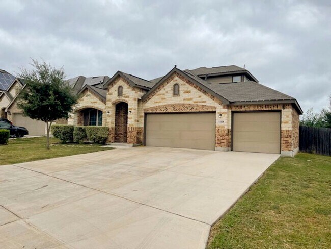 Building Photo - Move-In Ready! Stunning 1.5-Story Home wit...